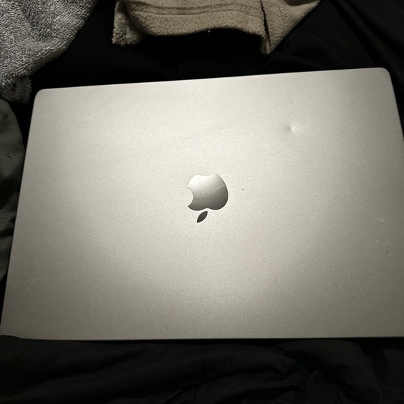 MacBook Pro 16 inch